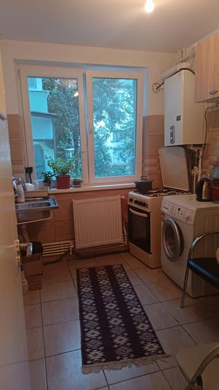 Inchiriez apartament cu 2 camere, decomanda, , zona Bucovina - 3