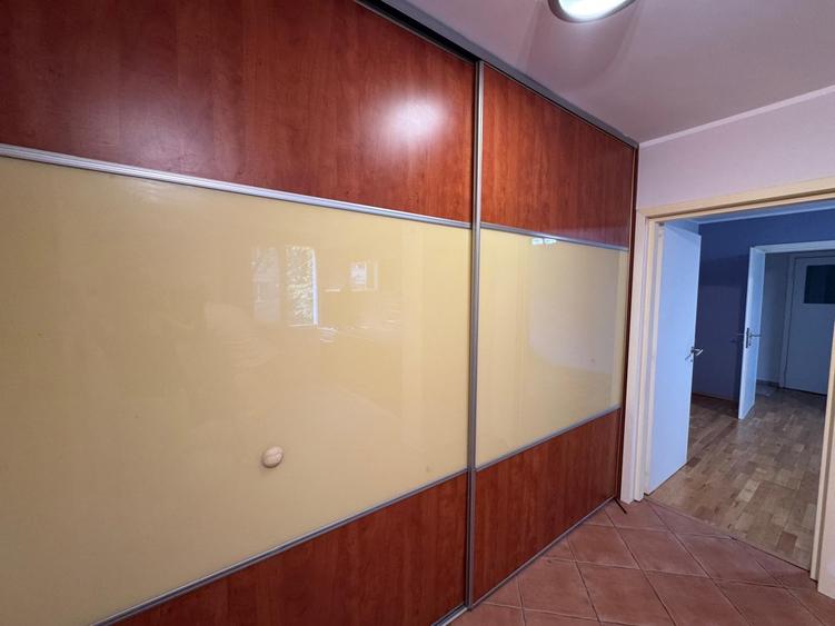 Inchiriere apartament 3 camere Drumul Taberei metrou Raul Doamnei - 9