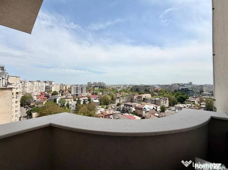 Garsonieră decomandată în Unirii