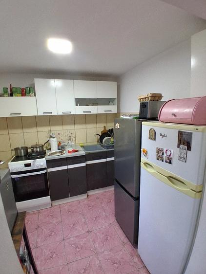 Casă cu Teren 1000 Mp în Central