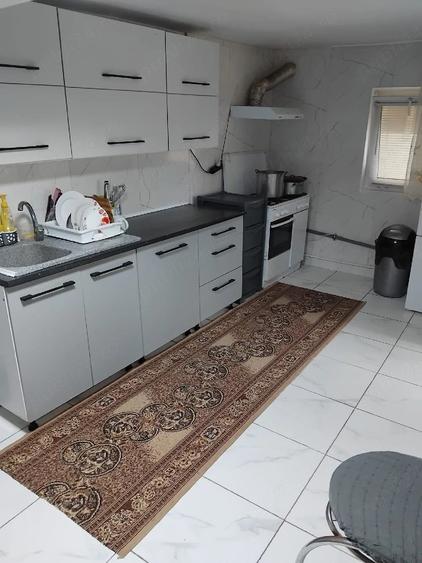 Casă cu 4 camere cu Teren 648 Mp în Vernești