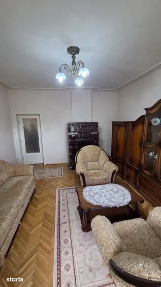 Casă cu 3 camere cu Teren 204 Mp în Bercu Roșu