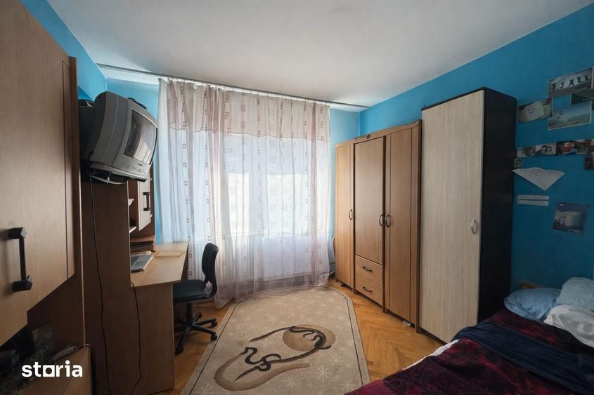Apartament cu 3 camere decomandat în Tătărași