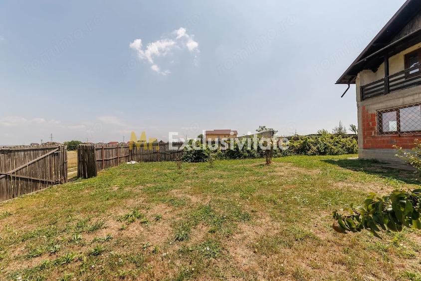 Casă cu 3 camere cu Teren 705 Mp în Craiovei