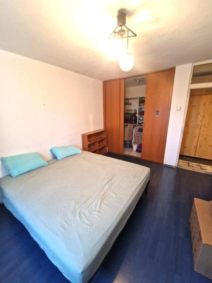 Apartament cu 2 camere decomandat în Crângași