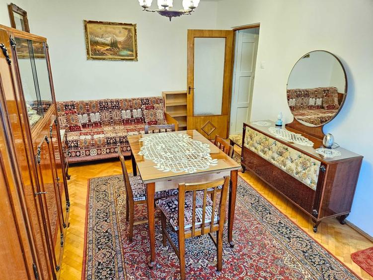 Garsonieră decomandată în Valea Aurie