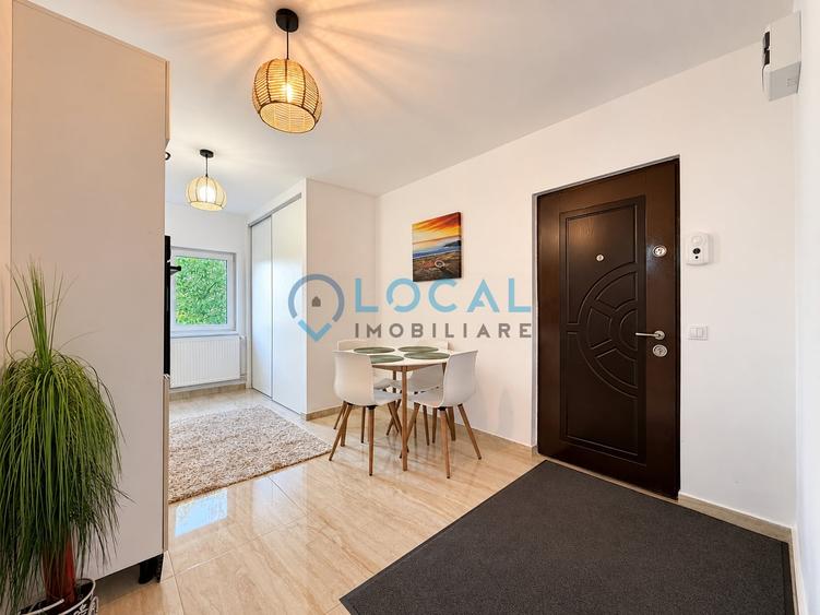Apartament cu 3 camere decomandat, mobilat în Între Lacuri