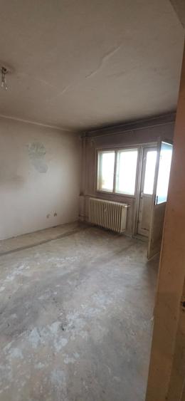 Apartament cu 2 camere decomandat, mobilat în Tineretului