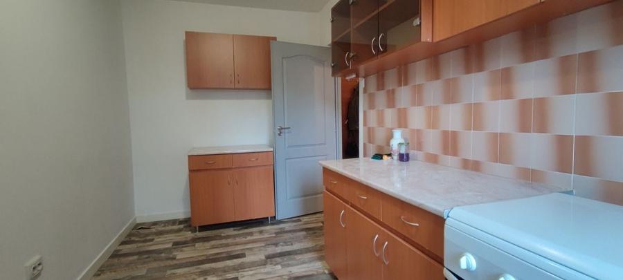 Apartament cu 2 camere semidecomandat, mobilat în Mănăștur
