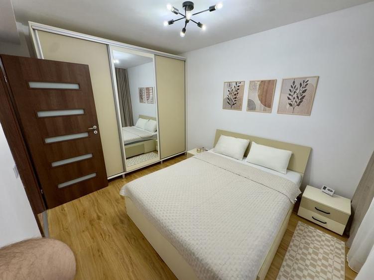 Apartament cu 2 camere decomandat în Central