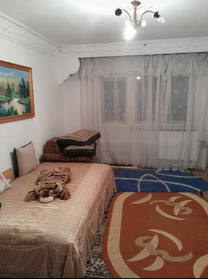 Apartament cu 3 camere decomandat în Burdujeni