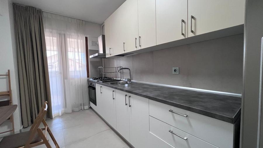 Apartament spațios 3 camere, 120 mp, etaj 1, terasă generoasă - 1