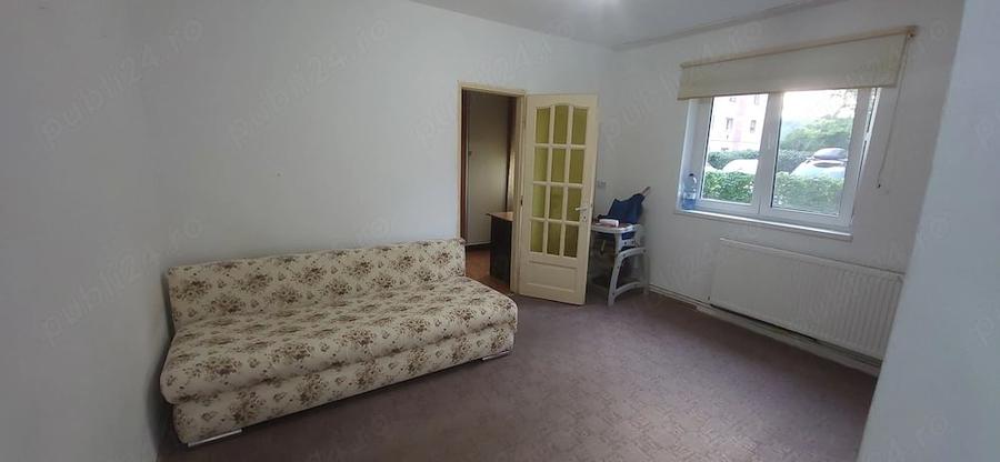 Apartament cu 2 camere nedecomandat în Central