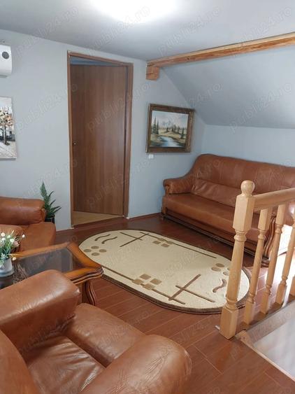 Casă cu 6 camere în Lăpuș