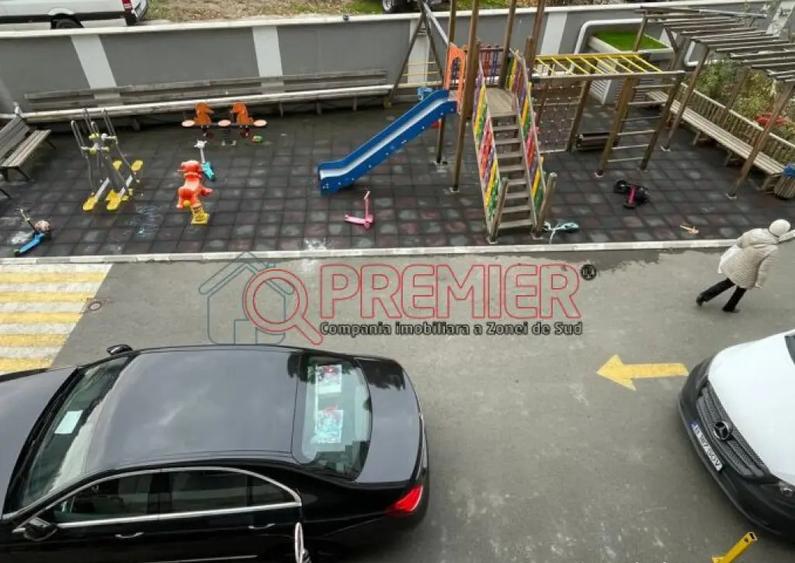 Apartament cu 2 camere decomandat în Vitan