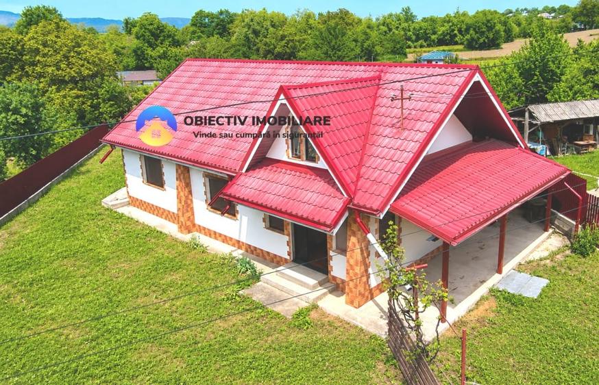 Casă individuală cu 4 camere cu Teren 1043 Mp în Negrești (Dobreni)