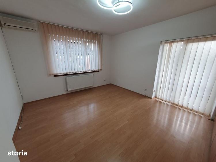 Casă cu 4 camere decomandat cu Teren 500 Mp în Brâncoveanu