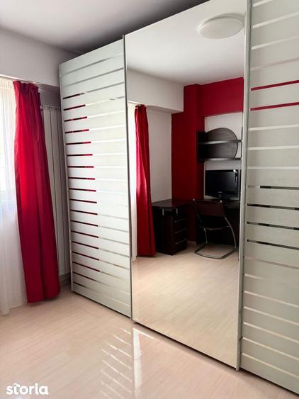 Apartament cu 3 camere, mobilat în Vitan