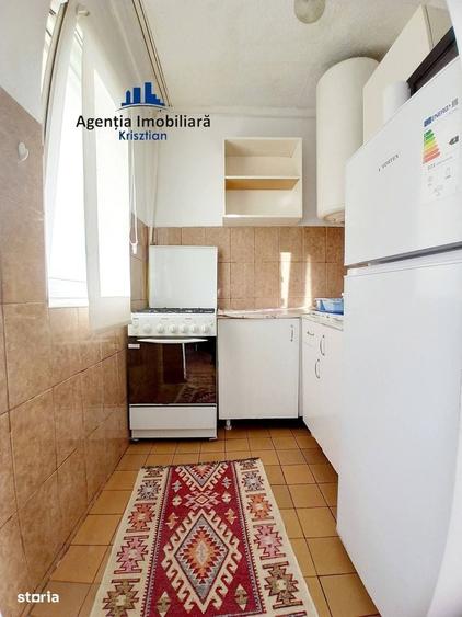Apartament cu 2 camere nedecomandat în Micro 14