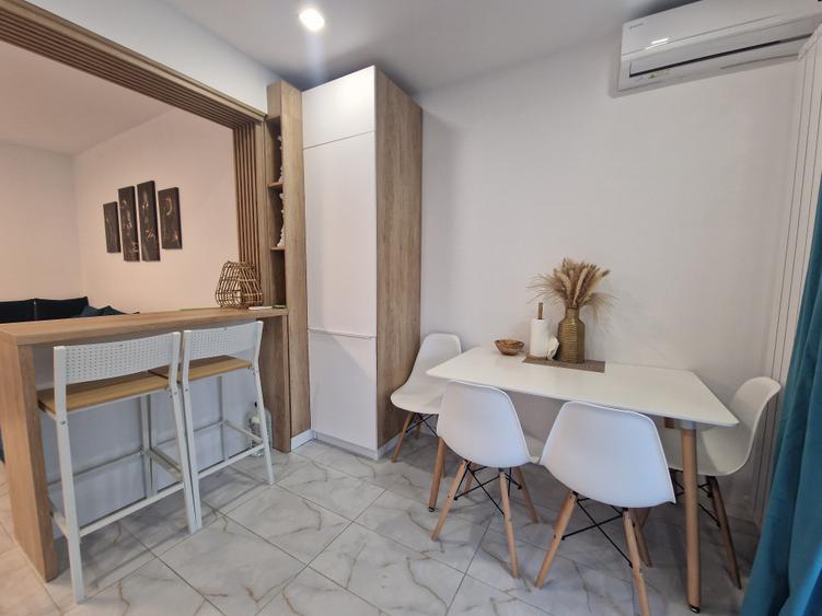 Apartament cu 2 camere semidecomandat în Tomis Plus