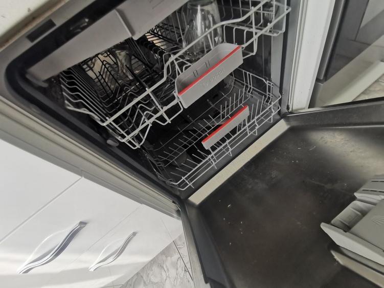 Apartament cu 2 camere semidecomandat în Exercițiu