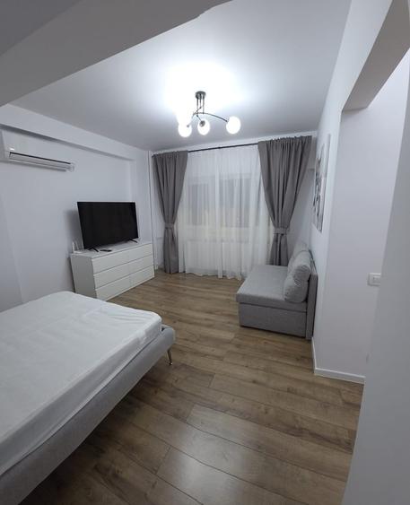 Garsonieră decomandată în Brâncoveanu