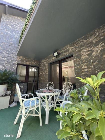 Casă cu 3 camere în Lumina