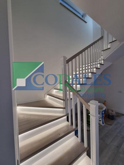 Duplex cu 4 camere cu Canalizare în Dumbrăvița