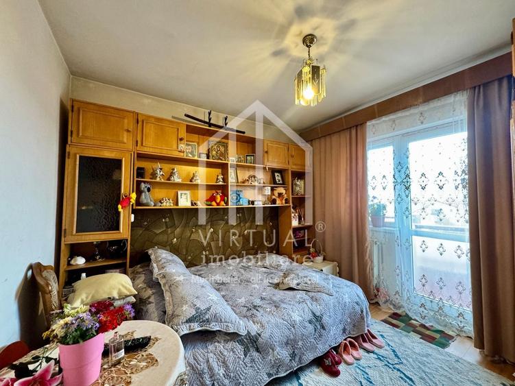 Apartament cu 4 camere decomandat în Turnișor