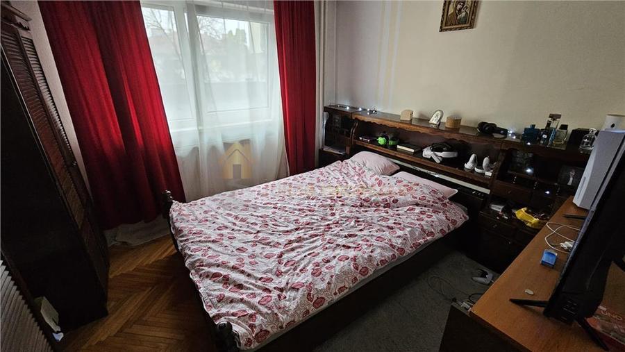 Apartament cu 4 camere decomandat, mobilat în Mănăștur