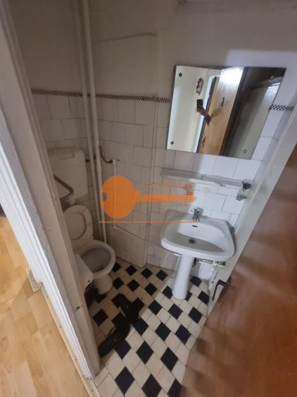 Apartament cu 3 camere in zona Crangasi - 8