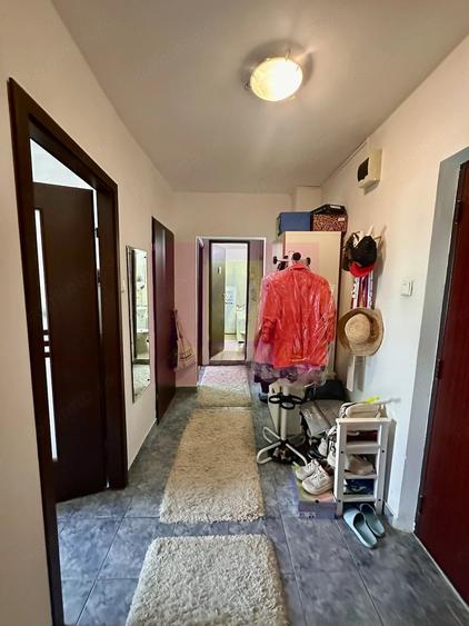 Apartament cu 2 camere decomandat în Sebastian