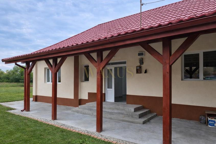 Duplex cu 4 camere cu Canalizare în Căianu Mic