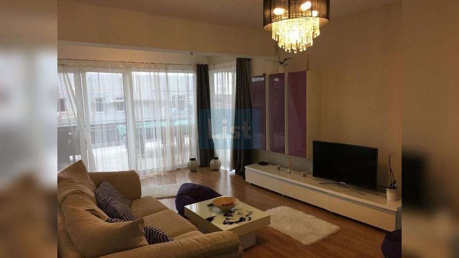 Apartament cu 4 camere semidecomandat, mobilat în Bună Ziua
