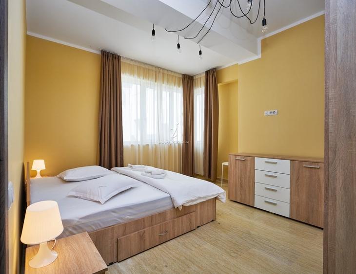 Apartament cu 3 camere decomandat, mobilat în Mamaia-Sat