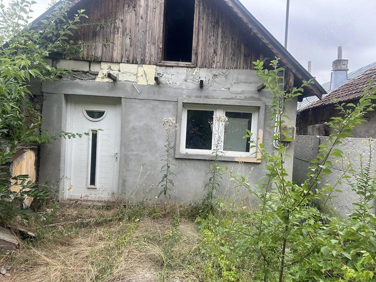 Casă cu Teren 312 Mp în Central