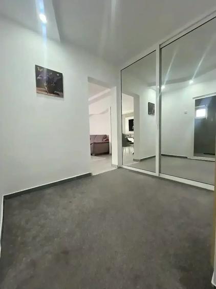 Apartament cu 3 camere decomandat în Lenin Sud