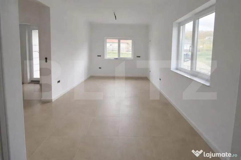 Casă cu 4 camere cu Teren 530 Mp în Central