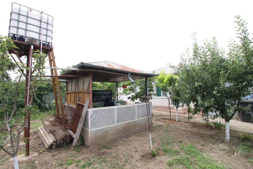 Casă individuală cu 3 camere cu Teren 1000 Mp în Vânători