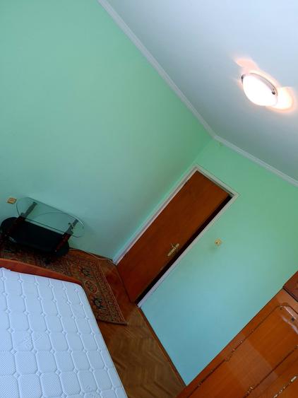 Apartament cu 2 camere semidecomandat în Craiovei