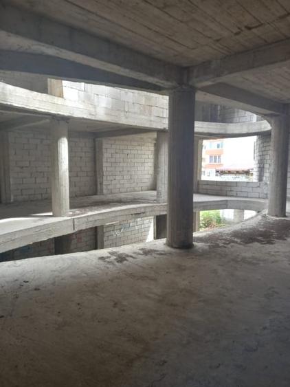 Hotel/Pensiune, de 2,200 mp, în Cetate