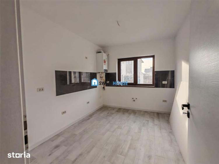 Casă cu 5 camere cu Teren 250 Mp în Central