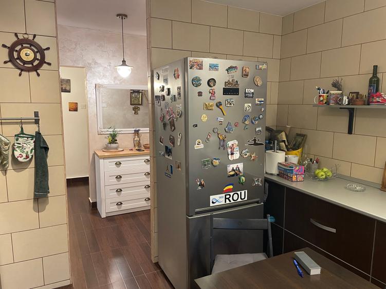 Apartament cu 3 camere decomandat, mobilat în 13 Septembrie