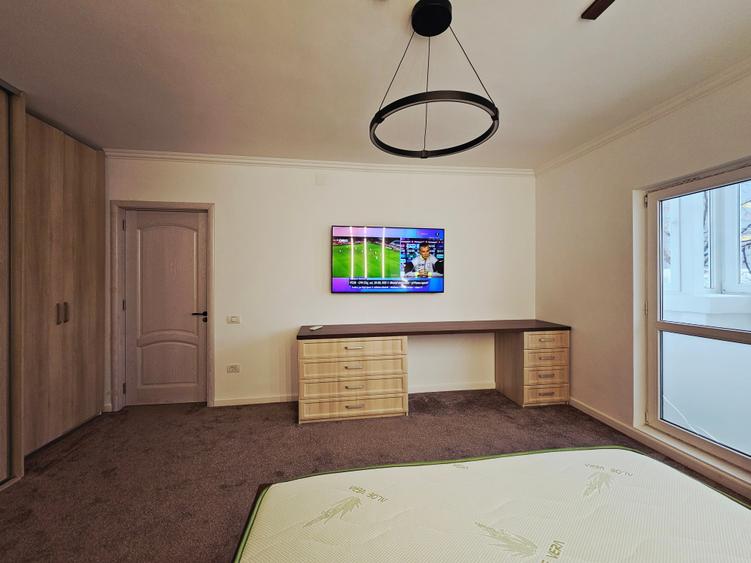 Apartament cu 2 camere decomandat, mobilat în Vitan Mall