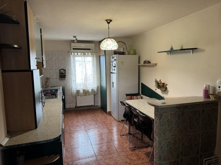 Inchiriez Ap 3 camere + loc parcare + AC + depozitare, Manastur - 5