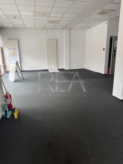 Spațiu comercial, de 150 mp, în P-ța Leul