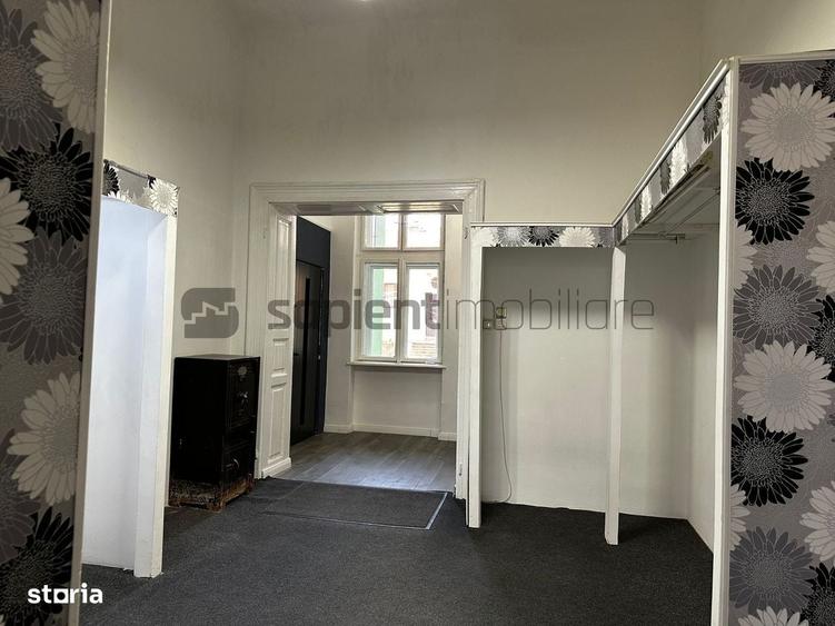 Apartament cu 4 camere în Ultracentral