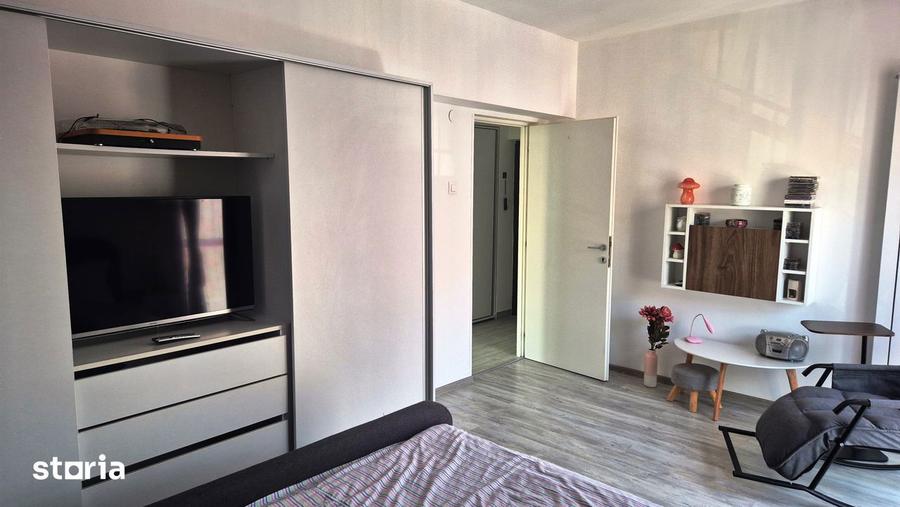 Apartament cu 2 camere, mobilat în Romană
