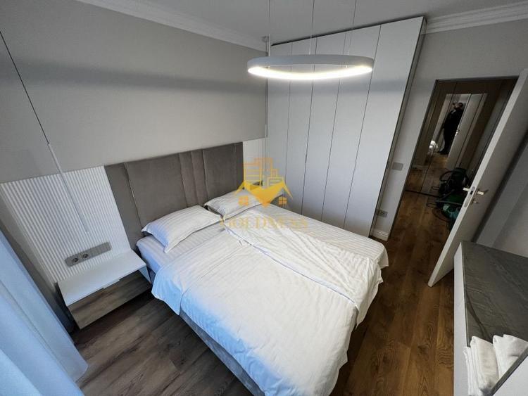 Apartament cu 3 camere semidecomandat în Central