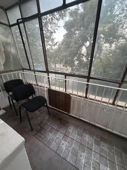Apartament cu 2 camere decomandat, mobilat în Podu Roș